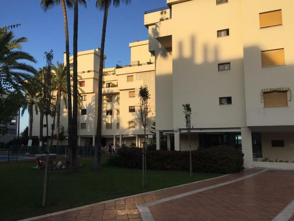 Montemar Puerto Apartment Torremolinos Bagian luar foto